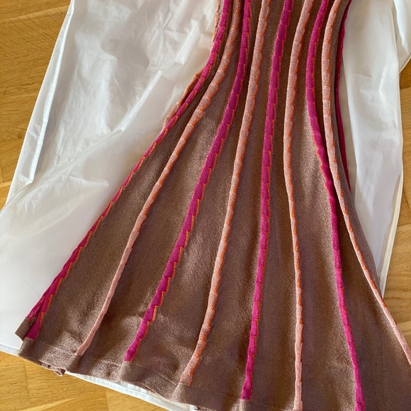 Brand new MISSONI dress perfect for Christmas - Picture 6 of 6